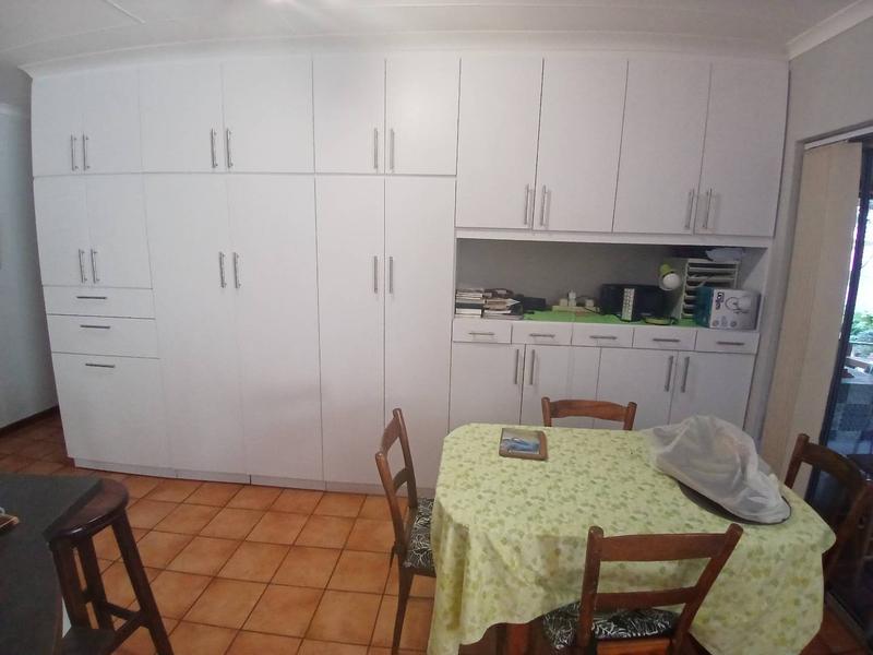 3 Bedroom Property for Sale in Stilbaai Wes Western Cape
